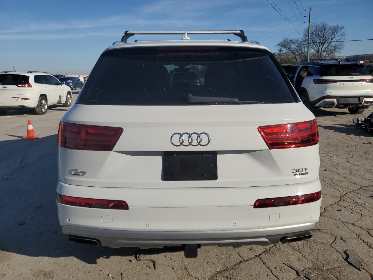 2017 Audi Q7 Prestige VIN: WA1VAAF76HD029868 Lot: 43593565