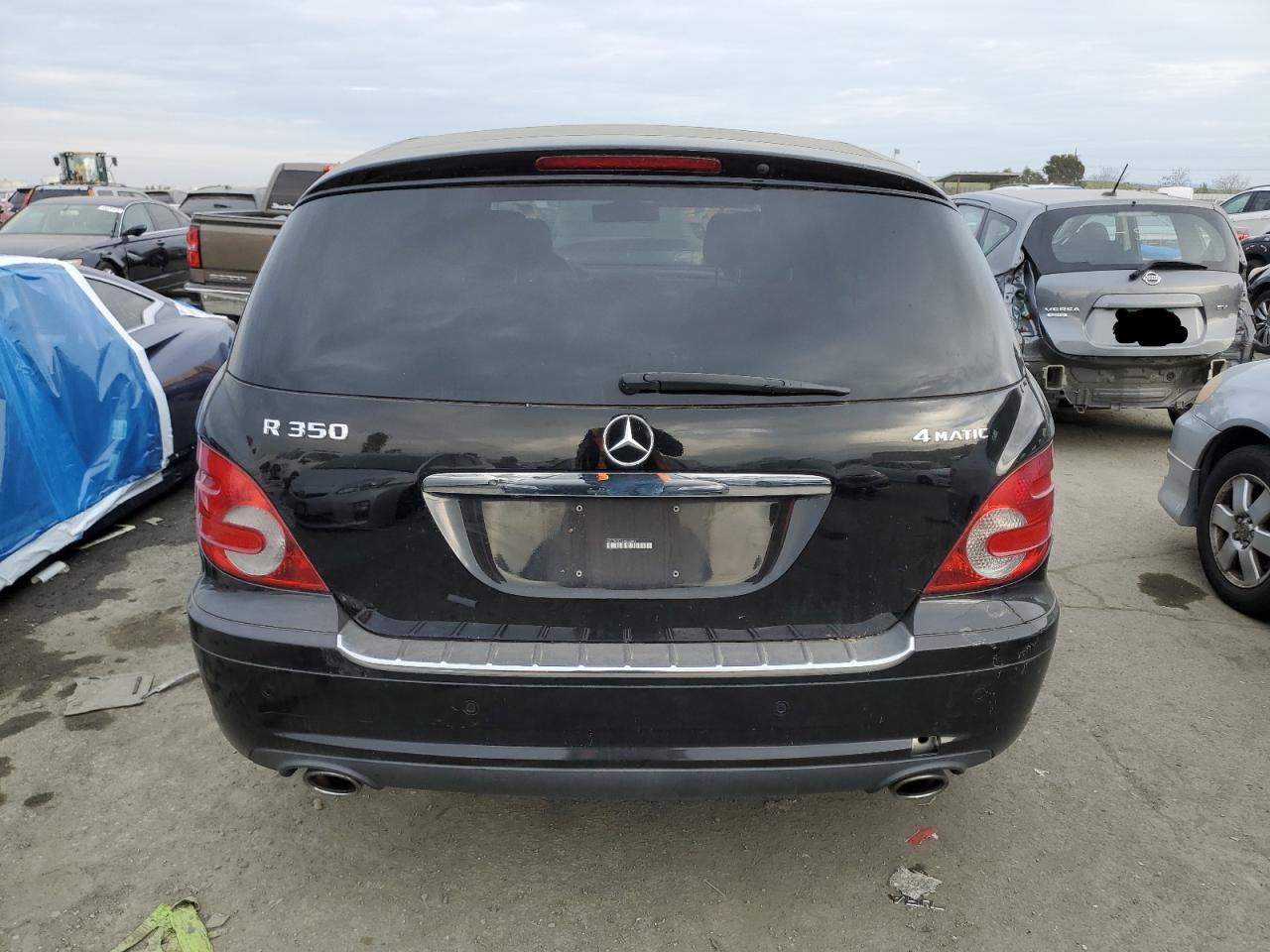 4JGCB65E38A068843 2008 Mercedes-Benz R 350