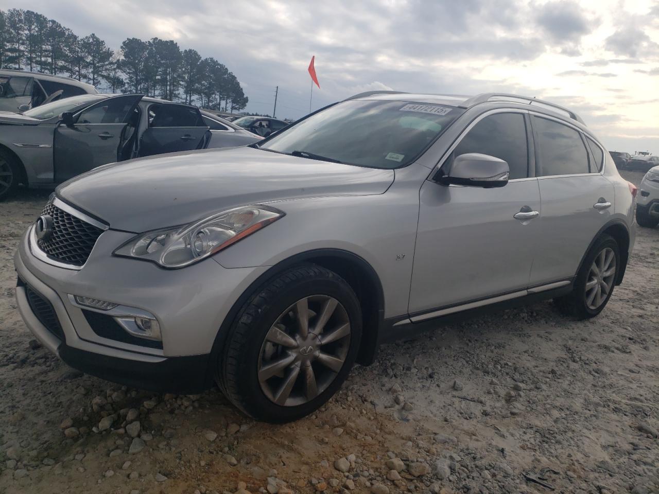 JN1BJ0RP6GM232744 2016 Infiniti Qx50