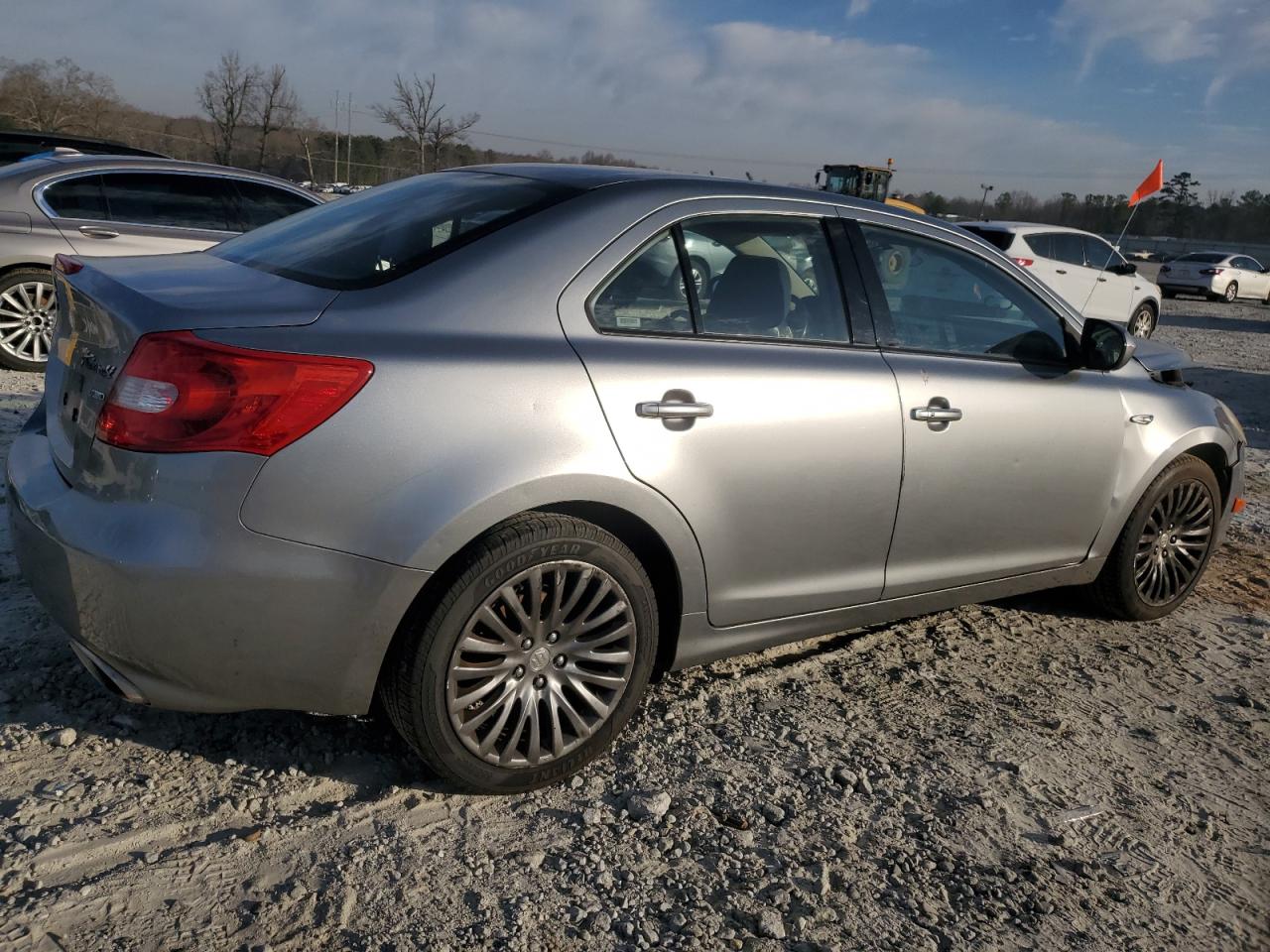 2011 Suzuki Kizashi Se VIN: JS2RF9A39B6110327 Lot: 46541675