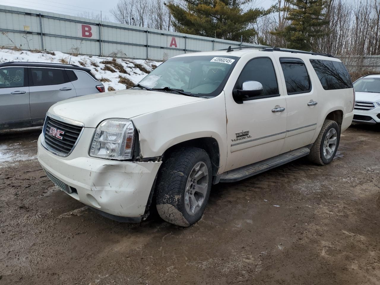 2011 GMC Yukon Xl C1500 Slt VIN: 1GKS1KE06BR217663 Lot: 43960245