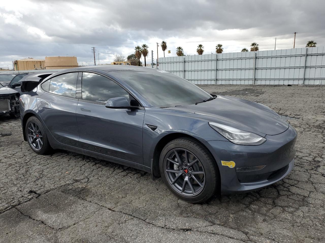 5YJ3E1EB3NF260996 2022 Tesla Model 3