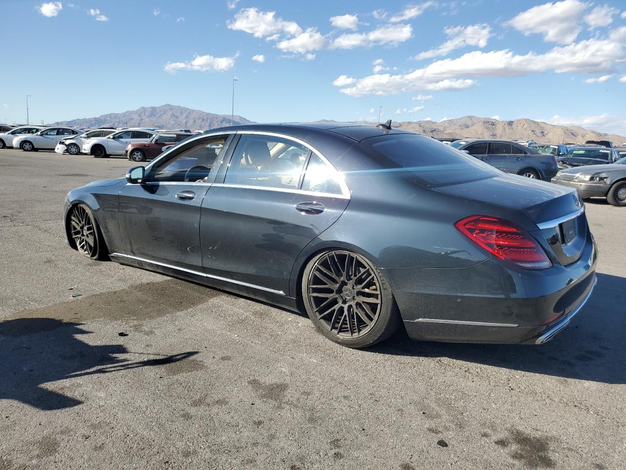 2018 Mercedes-Benz S 560 4Matic VIN: WDDUG8GB2JA346829 Lot: 44189335