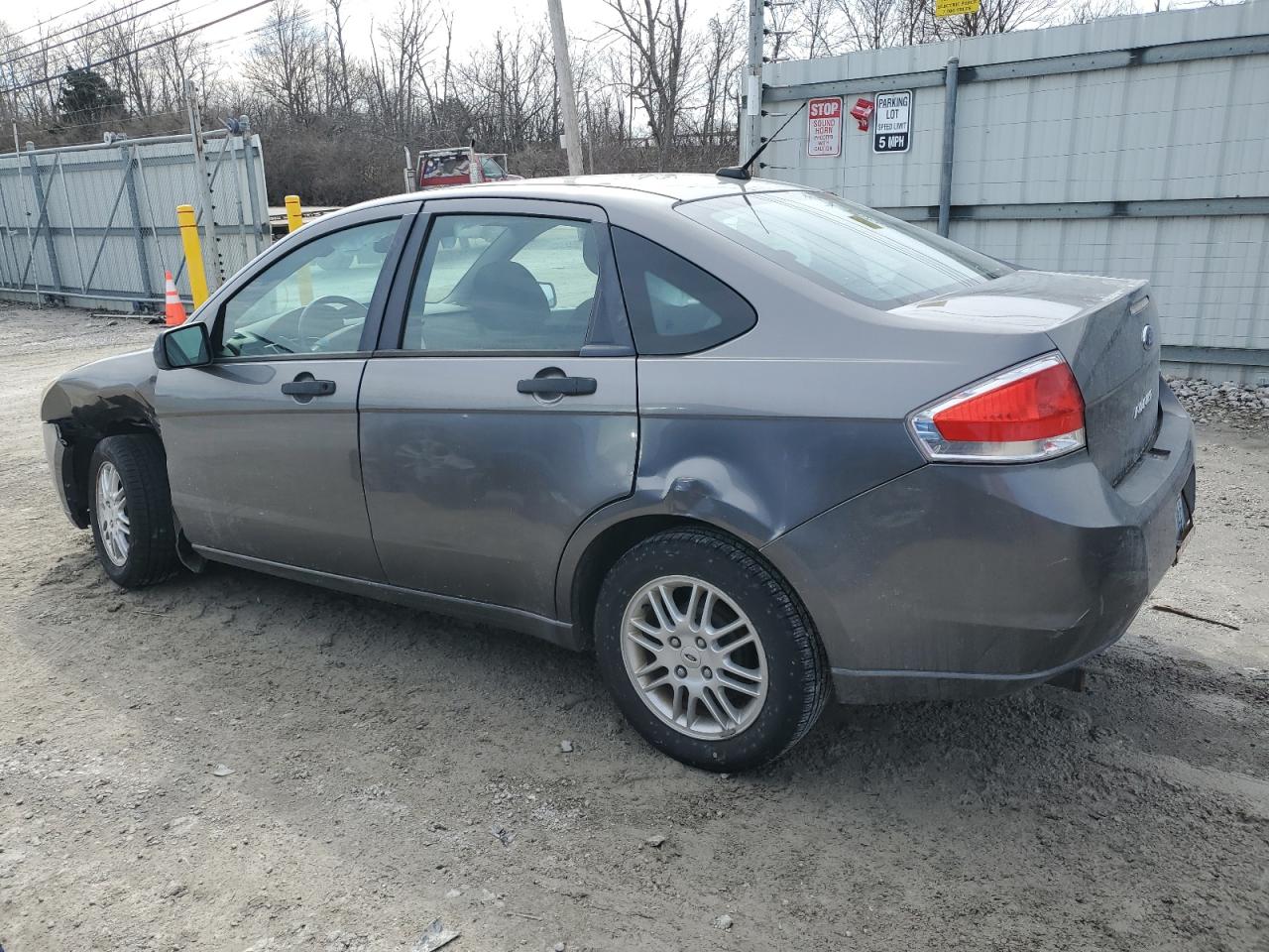 2010 Ford Focus Se VIN: 1FAHP3FN9AW203363 Lot: 46546385