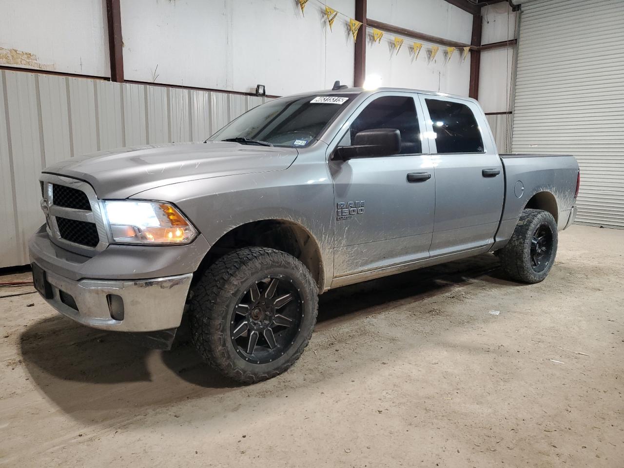 2021 Ram 1500 Classic Tradesman VIN: 3C6RR7KG1MG713885 Lot: 46315315