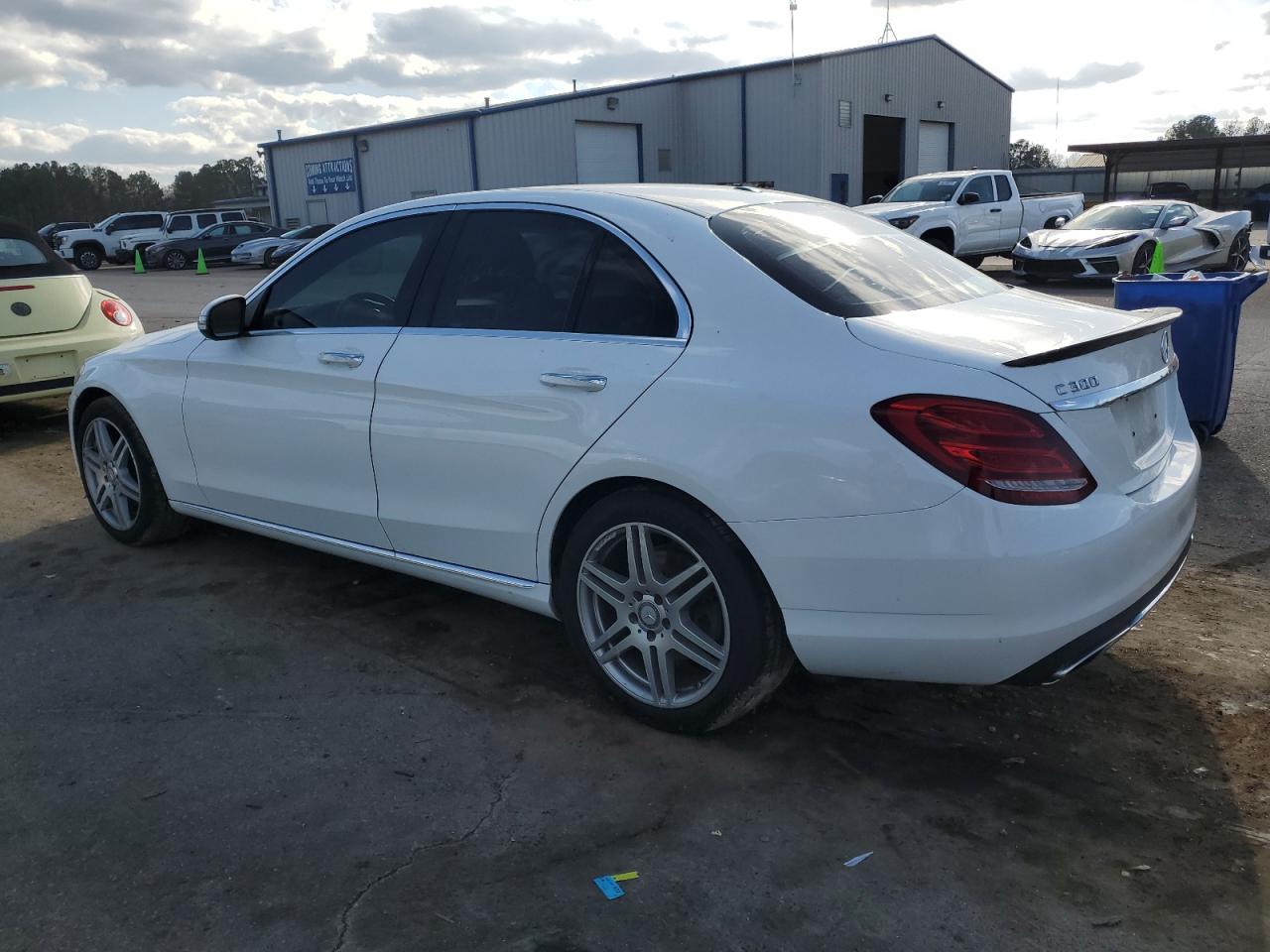 2015 Mercedes-Benz C 300 VIN: 55SWF4JB2FU044929 Lot: 44148895