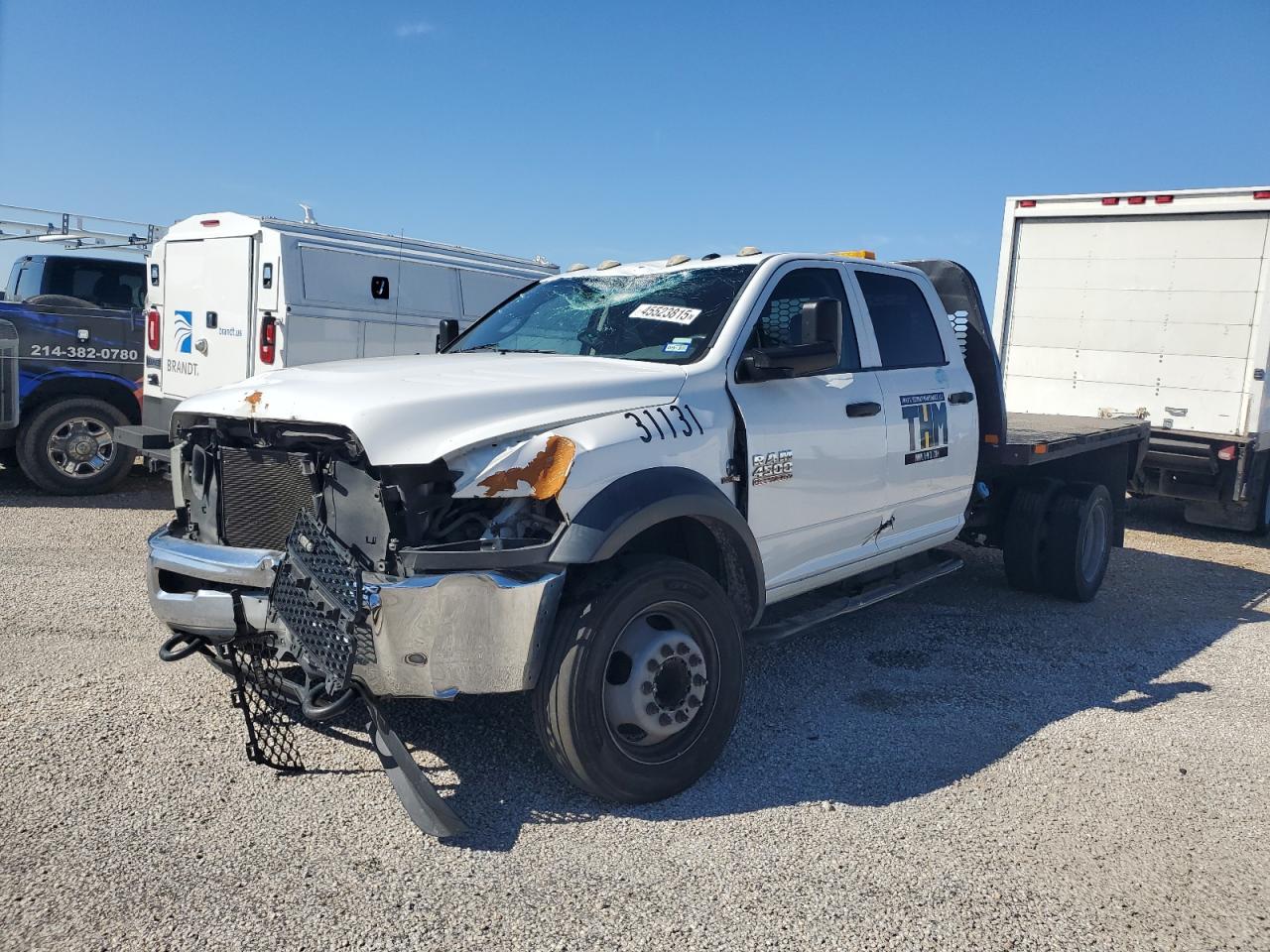 2016 Ram 4500 Crew Cab Flat Bed Truck VIN: 3C7WRKEL4GG304312 Lot: 45523815