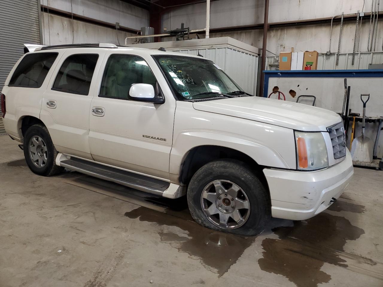 2004 Cadillac Escalade Luxury VIN: 1GYEK63N74R216207 Lot: 45236815