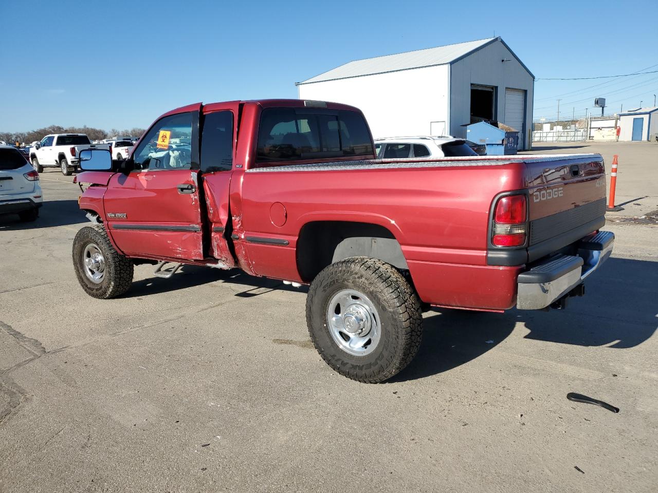 1998 Dodge Ram 2500 VIN: 1B7KF2368WJ206981 Lot: 46947405