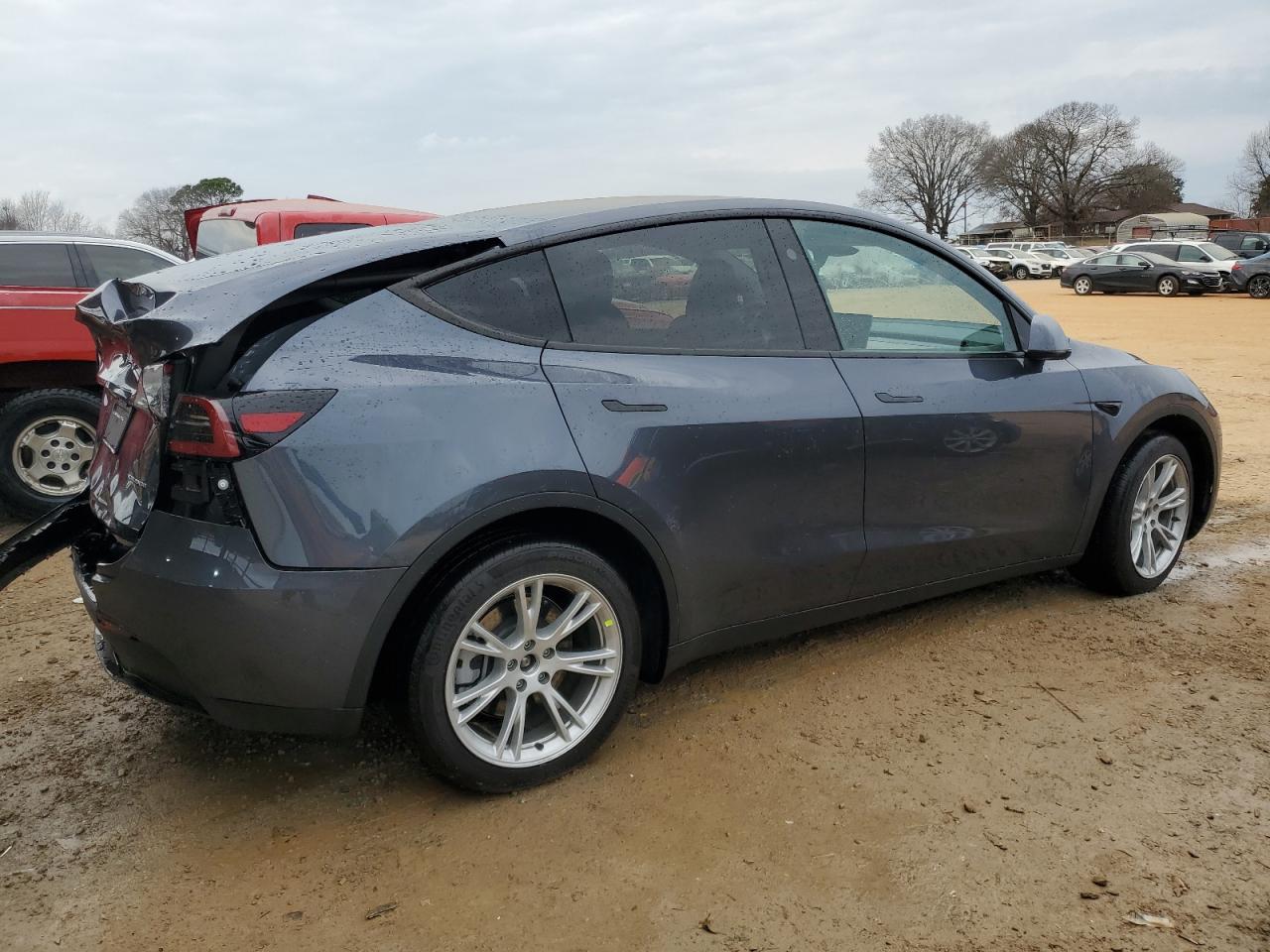 2023 Tesla Model Y VIN: 7SAYGDEE9PA159136 Lot: 43953035