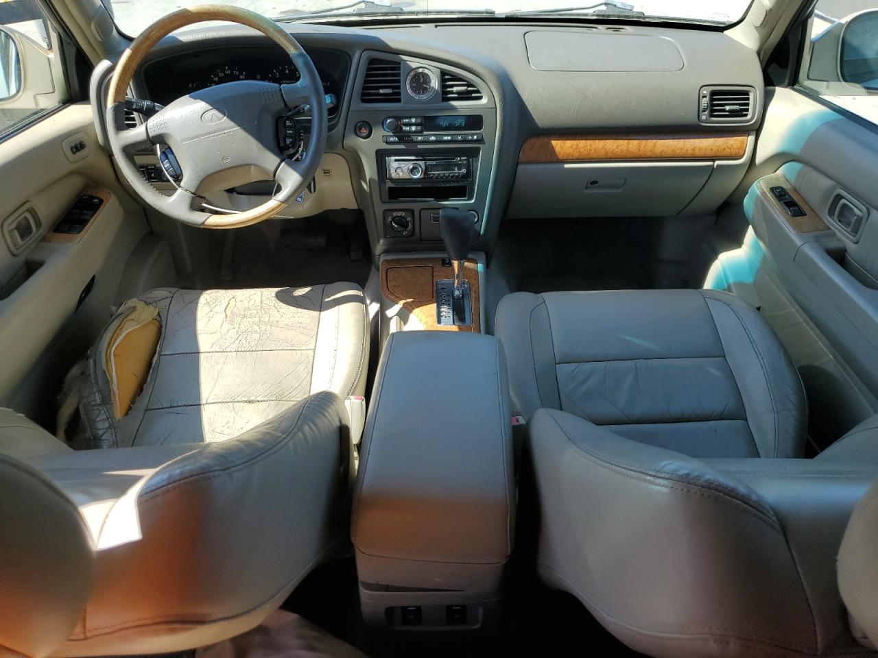 JNRDR07Y51W109670 2001 Infiniti Qx4