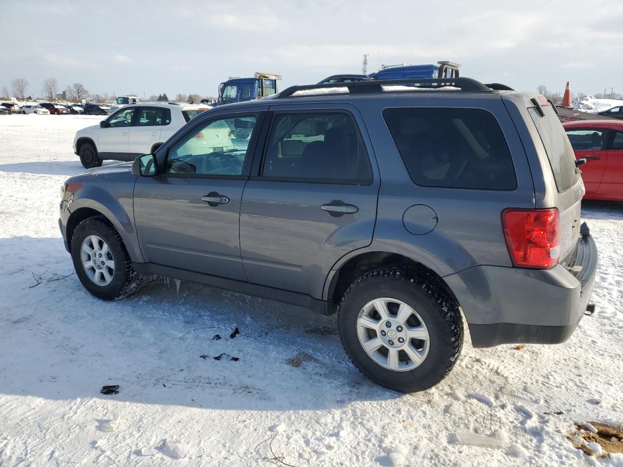 2011 Mazda Tribute I VIN: 4F2CY0C71BKM03930 Lot: 44603695