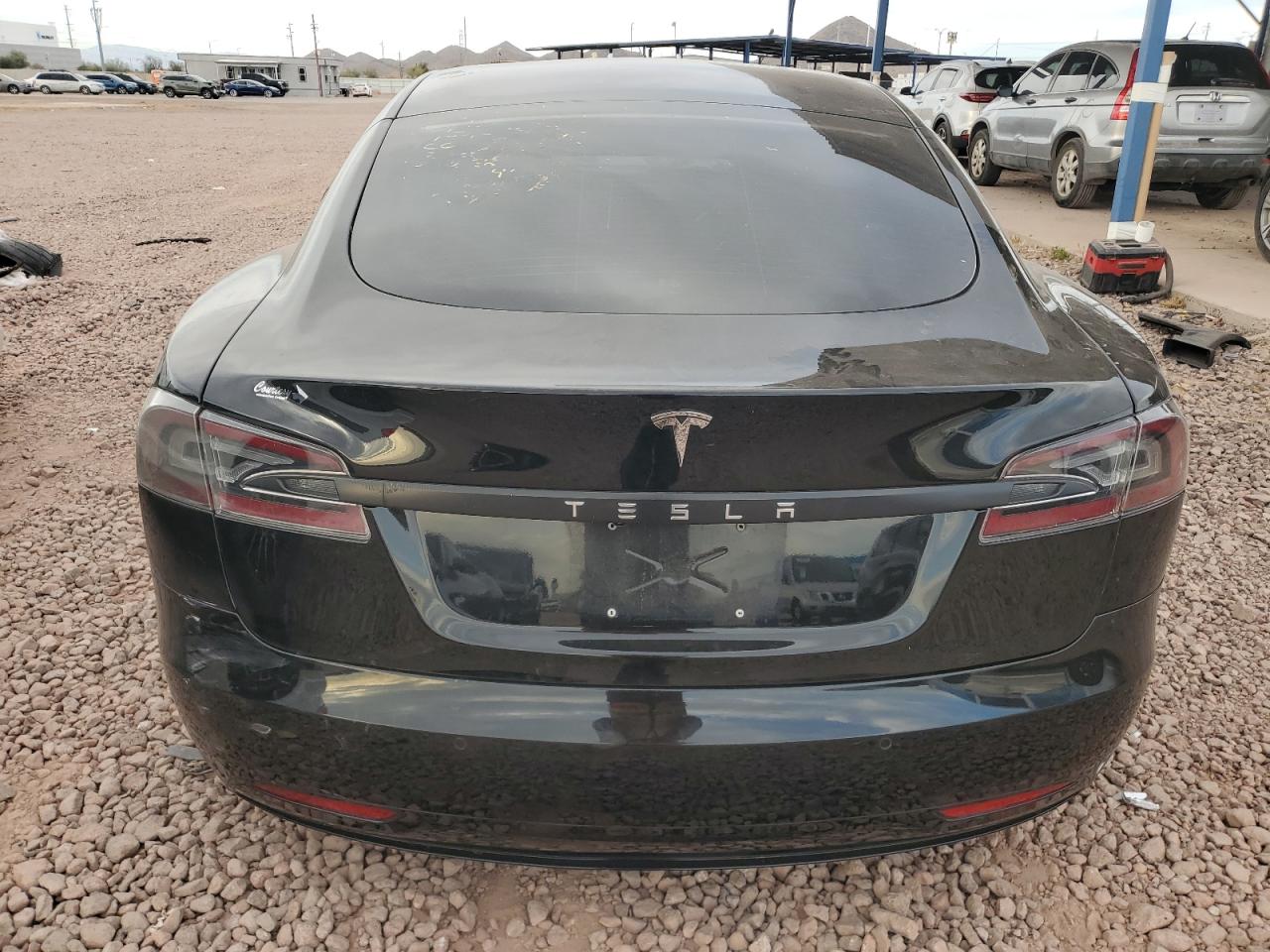 2017 Tesla Model S VIN: 5YJSA1E15HF218686 Lot: 44689465