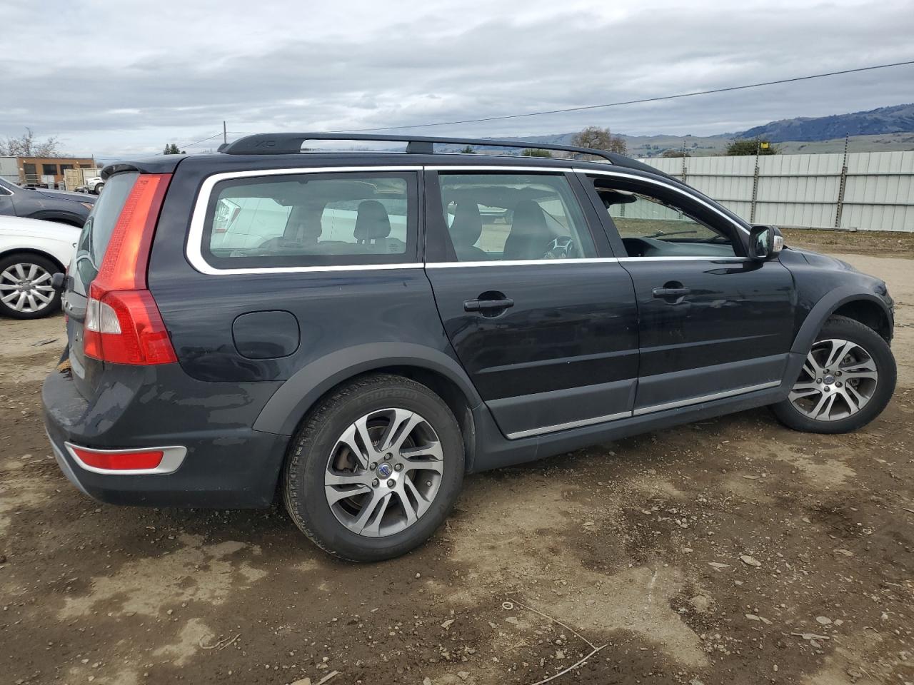 2013 Volvo Xc70 3.2 VIN: YV4940BL7D1155080 Lot: 45061125