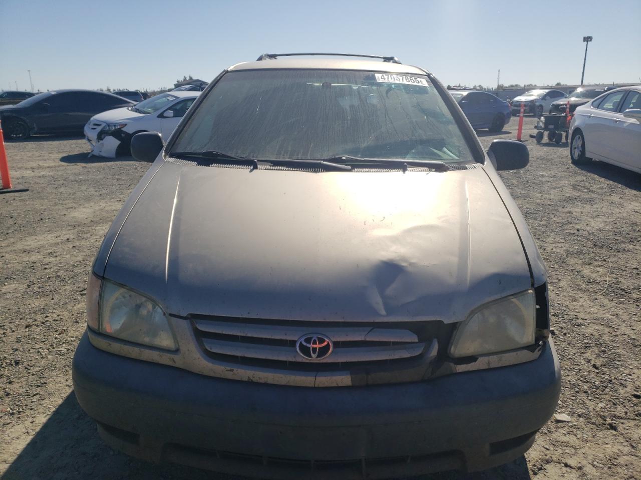 2001 Toyota Sienna Le VIN: 4T3ZF13C41U400383