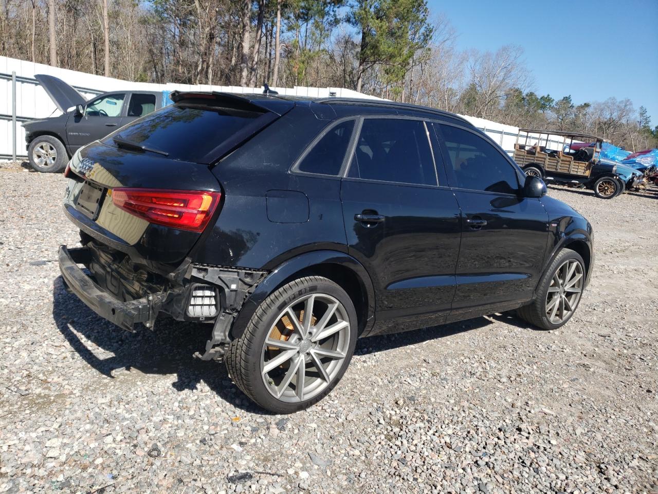 2018 Audi Q3 Premium Plus VIN: WA1HCCFSXJR030201 Lot: 45162565