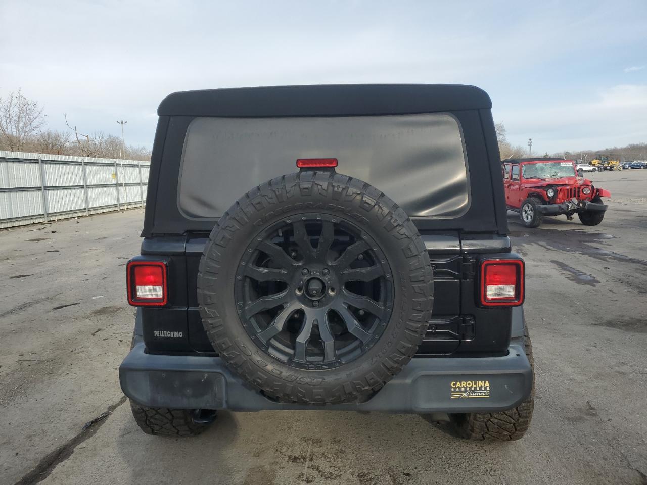 1C4HJXDG8JW274223 2018 Jeep Wrangler Unlimited Sport