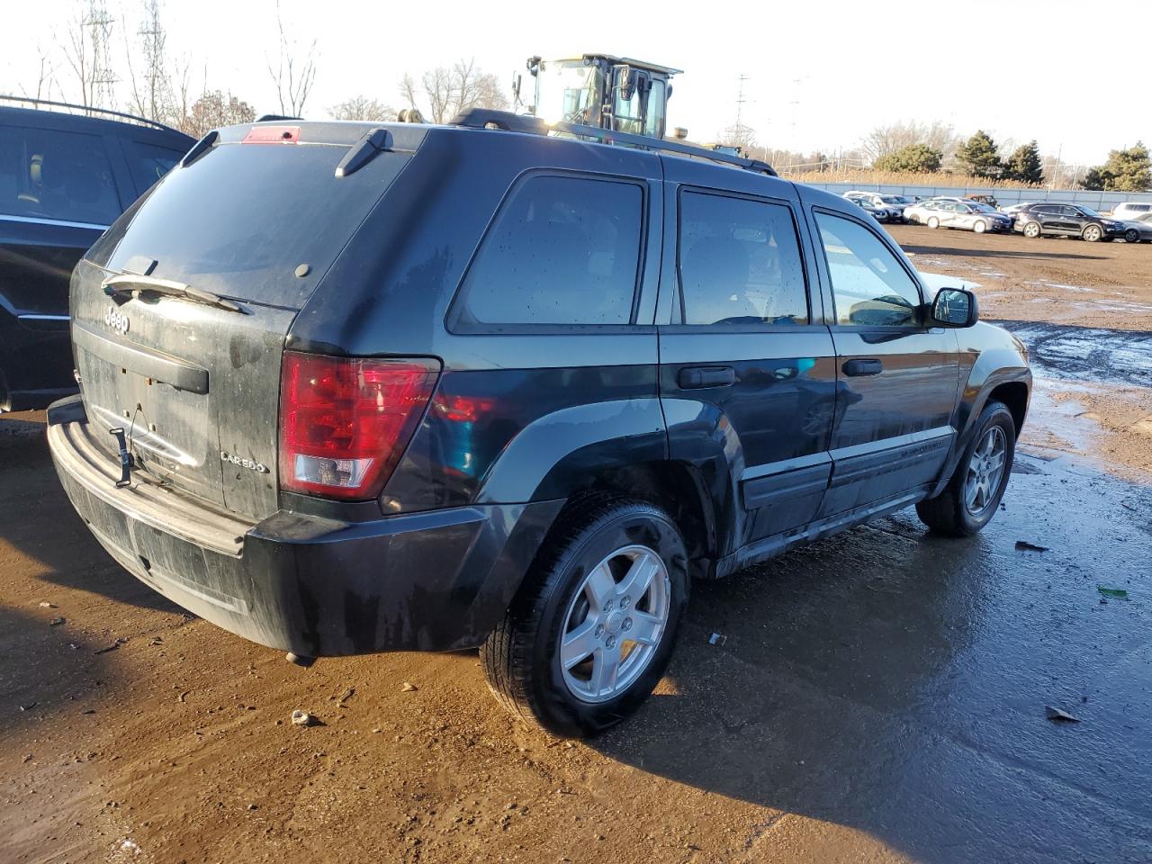 2005 Jeep Grand Cherokee Laredo VIN: 1J4GR48KX5C668681 Lot: 46694125