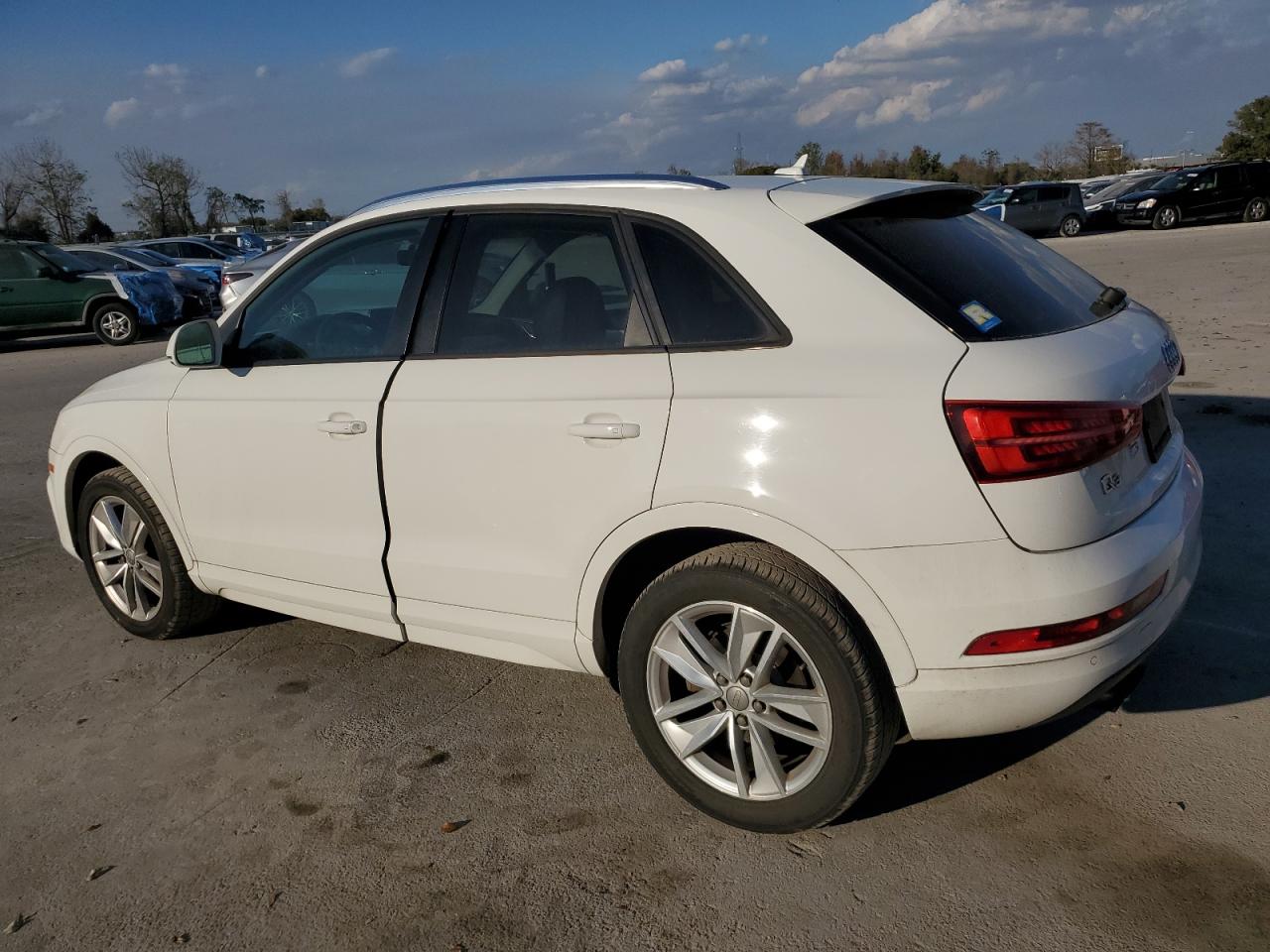 WA1BCCFS9HR015169 2017 Audi Q3 Premium