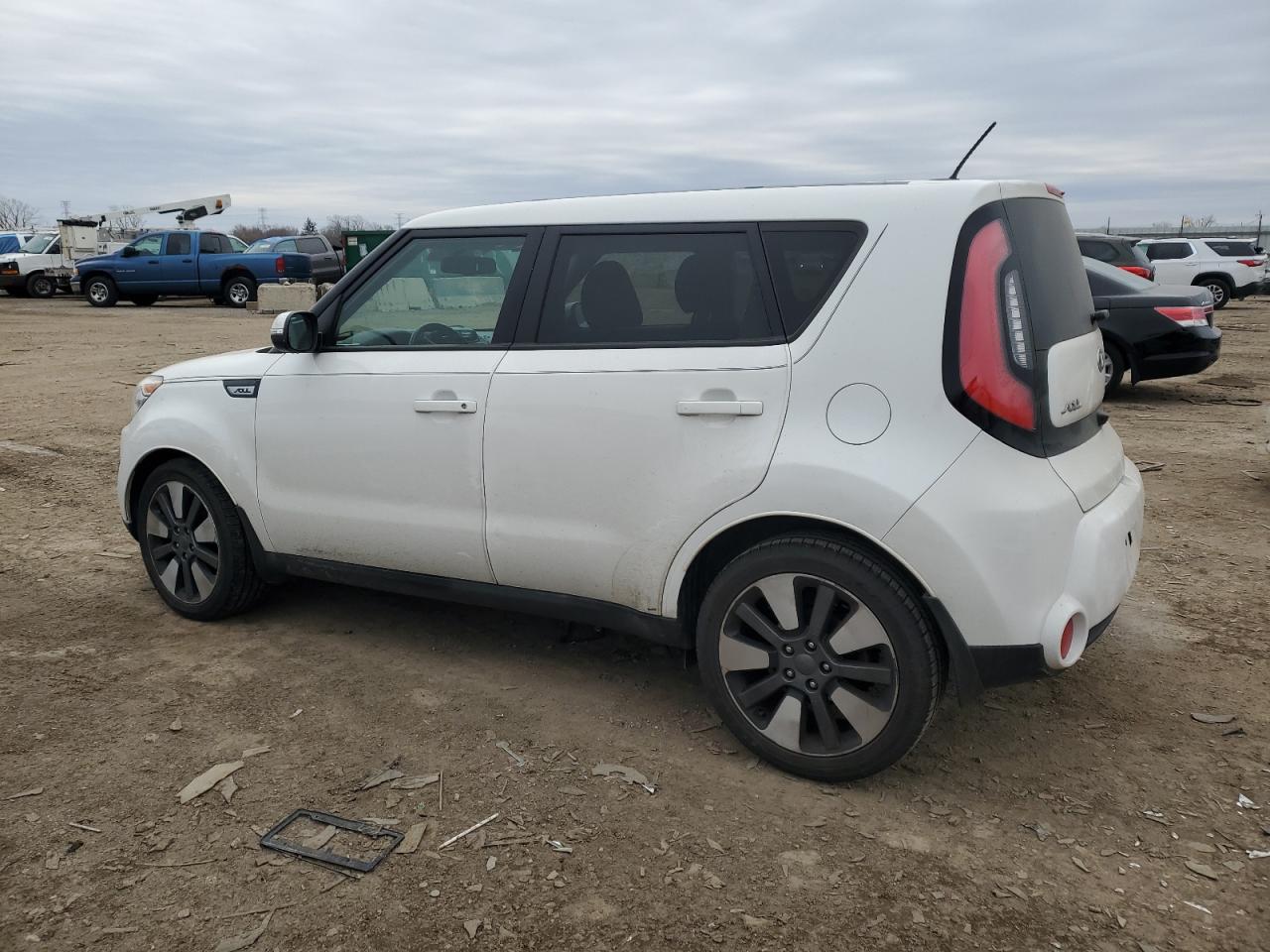 2015 Kia Soul ! VIN: KNDJX3A57F7136301 Lot: 43855385