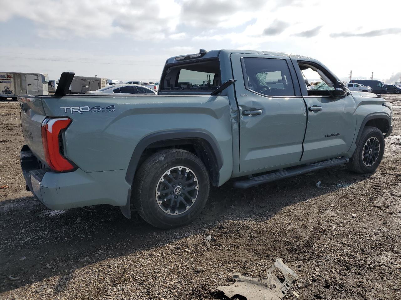 2022 Toyota Tundra Crewmax Sr VIN: 5TFLA5DB0NX037602 Lot: 45083185