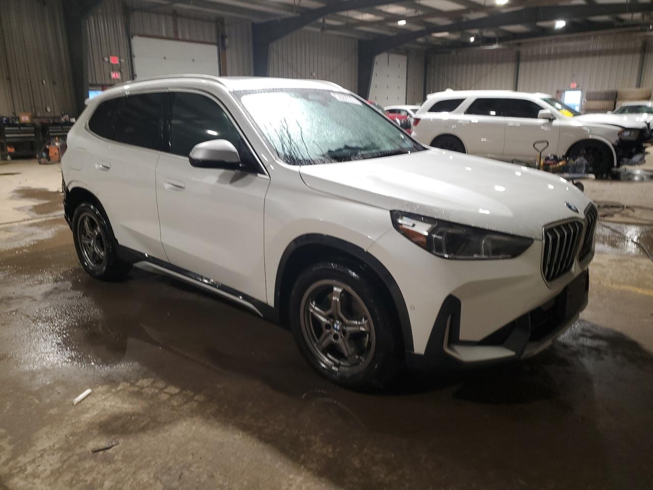 WBX73EF04R5Z84007 2024 BMW X1 xDrive28I