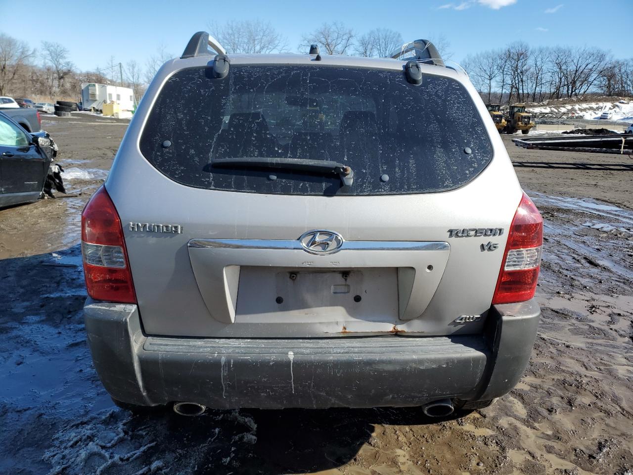 KM8JN72D65U048810 2005 Hyundai Tucson Gls