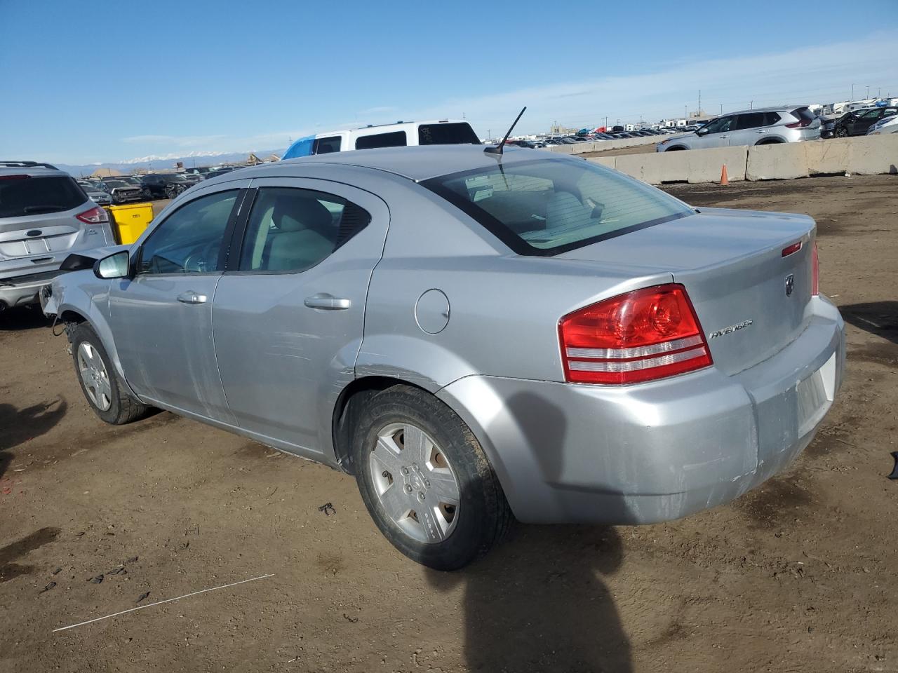 1B3LC46K18N295923 2008 Dodge Avenger Se