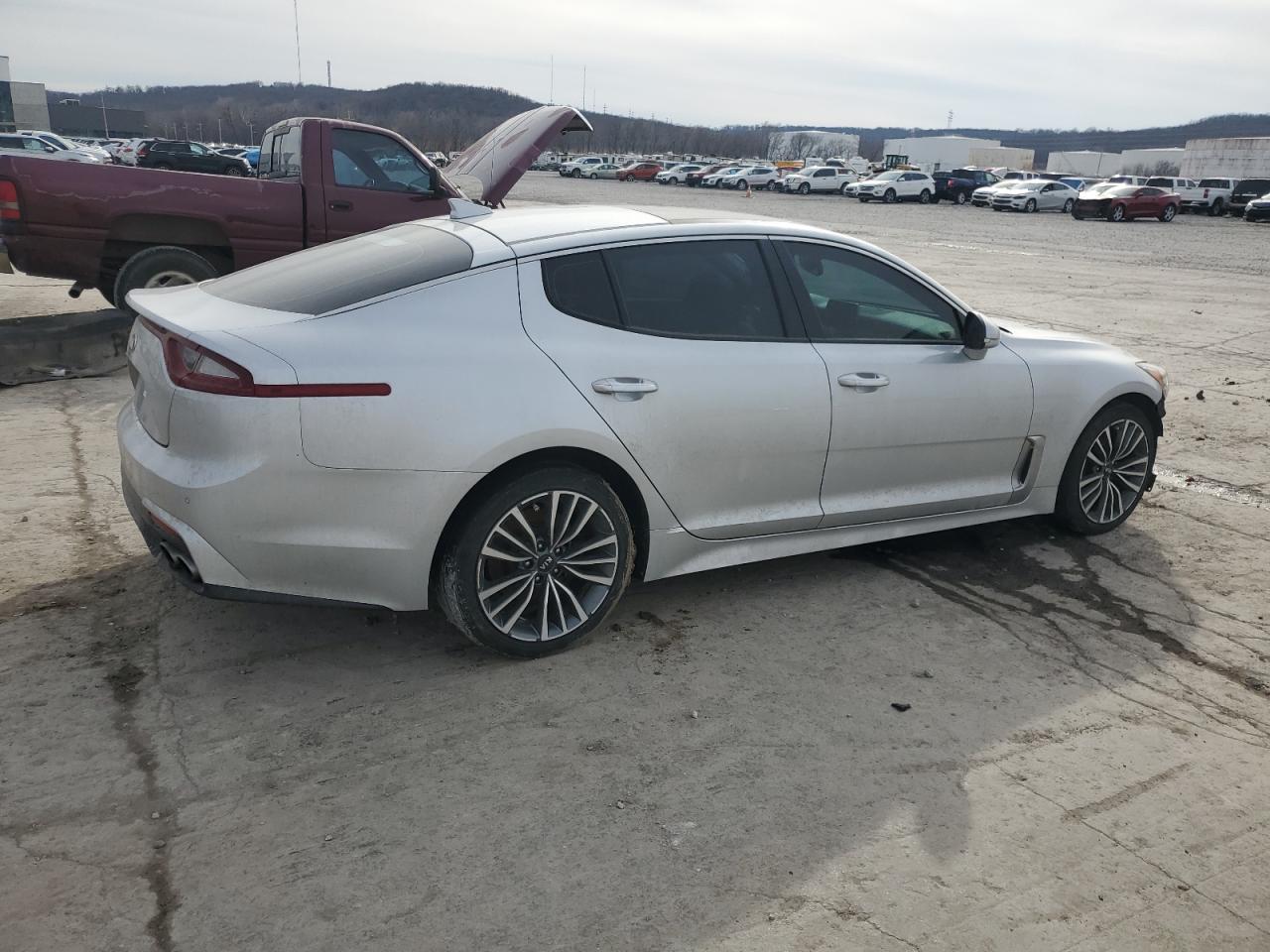 2018 Kia Stinger Premium VIN: KNAE25LA6J6037731 Lot: 45800255