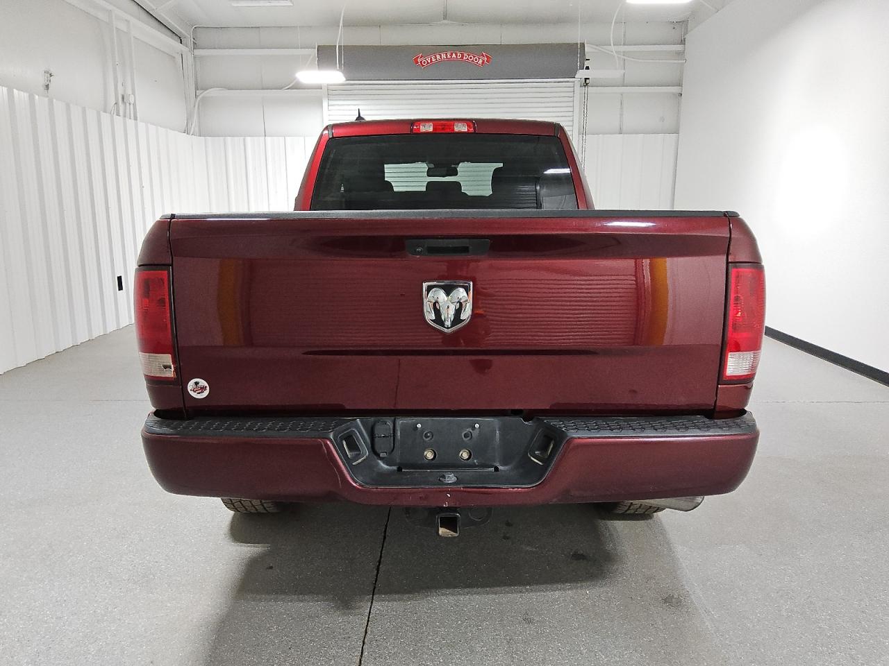 2019 Ram 1500 Classic Tradesman VIN: 1C6RR6FG6KS594371 Lot: 44262775