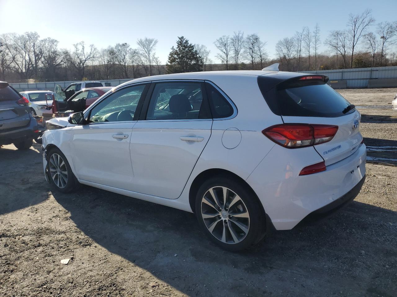 2018 Hyundai Elantra Gt VIN: KMHH35LE0JU017420 Lot: 42777255