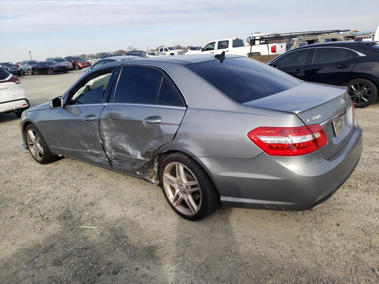 2013 Mercedes-Benz E 350 VIN: WDDHF5KB9DA683996 Lot: 45133445