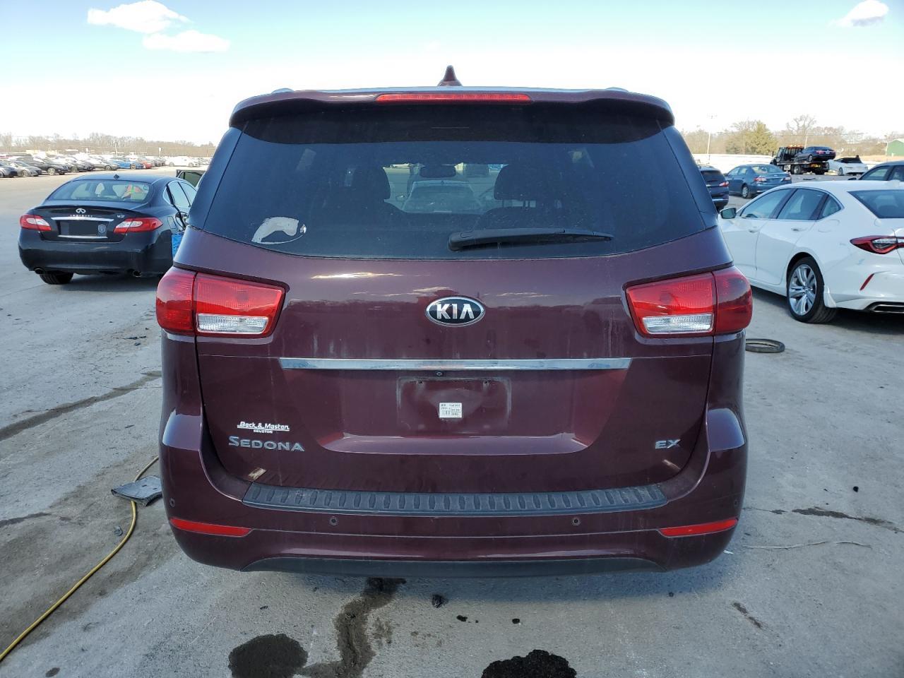 KNDMC5C14F6047466 2015 Kia Sedona Ex