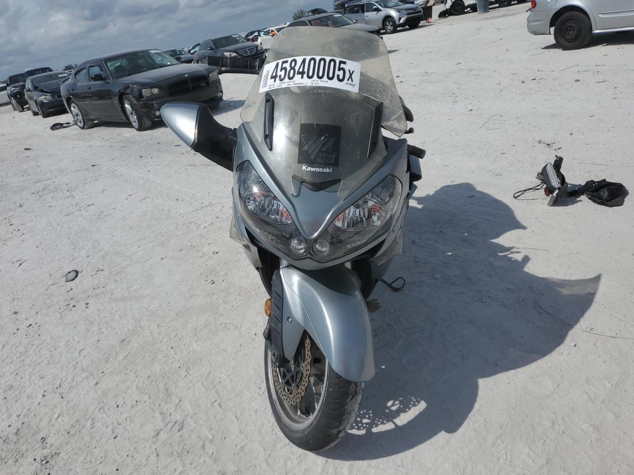 2008 Kawasaki Zg1400 B VIN: JKBZGNB158A006135 Lot: 45840005