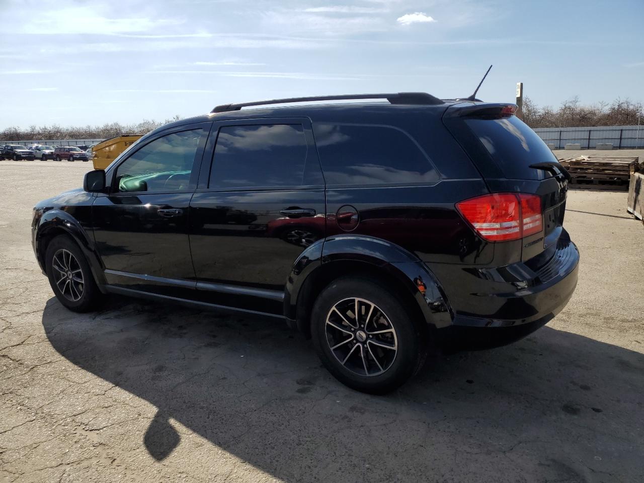 2018 Dodge Journey Se VIN: 3C4PDCAB6JT384195 Lot: 44827885