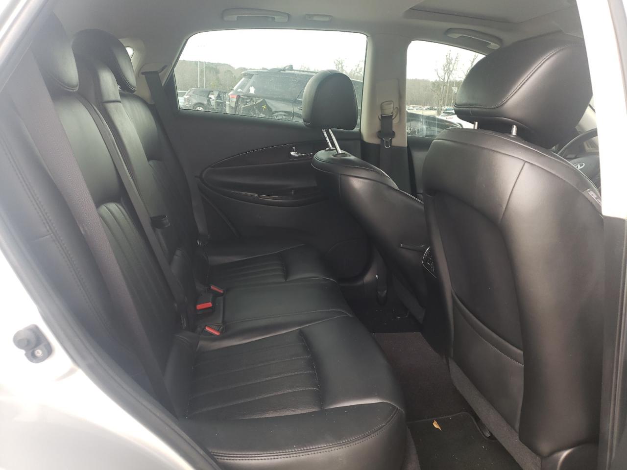 JN1BJ0RP6GM232744 2016 Infiniti Qx50