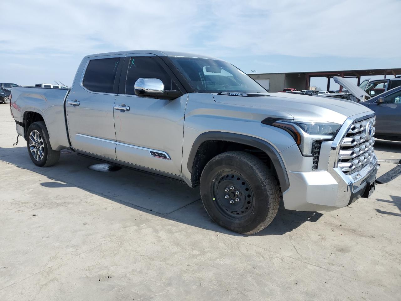 2024 Toyota Tundra Crewmax Platinum VIN: 5TFMC5EC4RX004405 Lot: 44251005