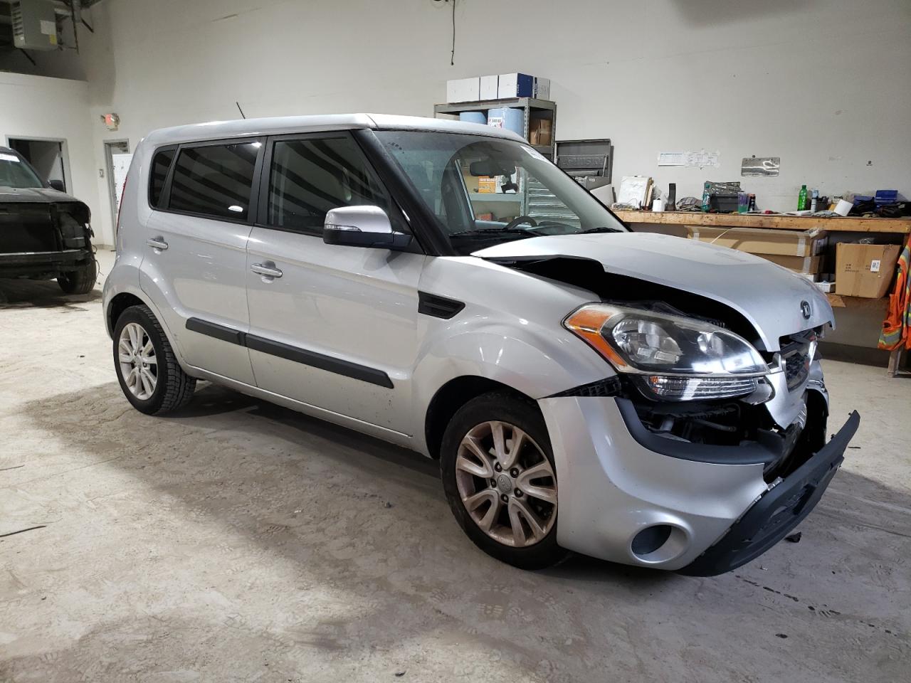 2013 Kia Soul + VIN: KNDJT2A68D7763682 Lot: 44078495