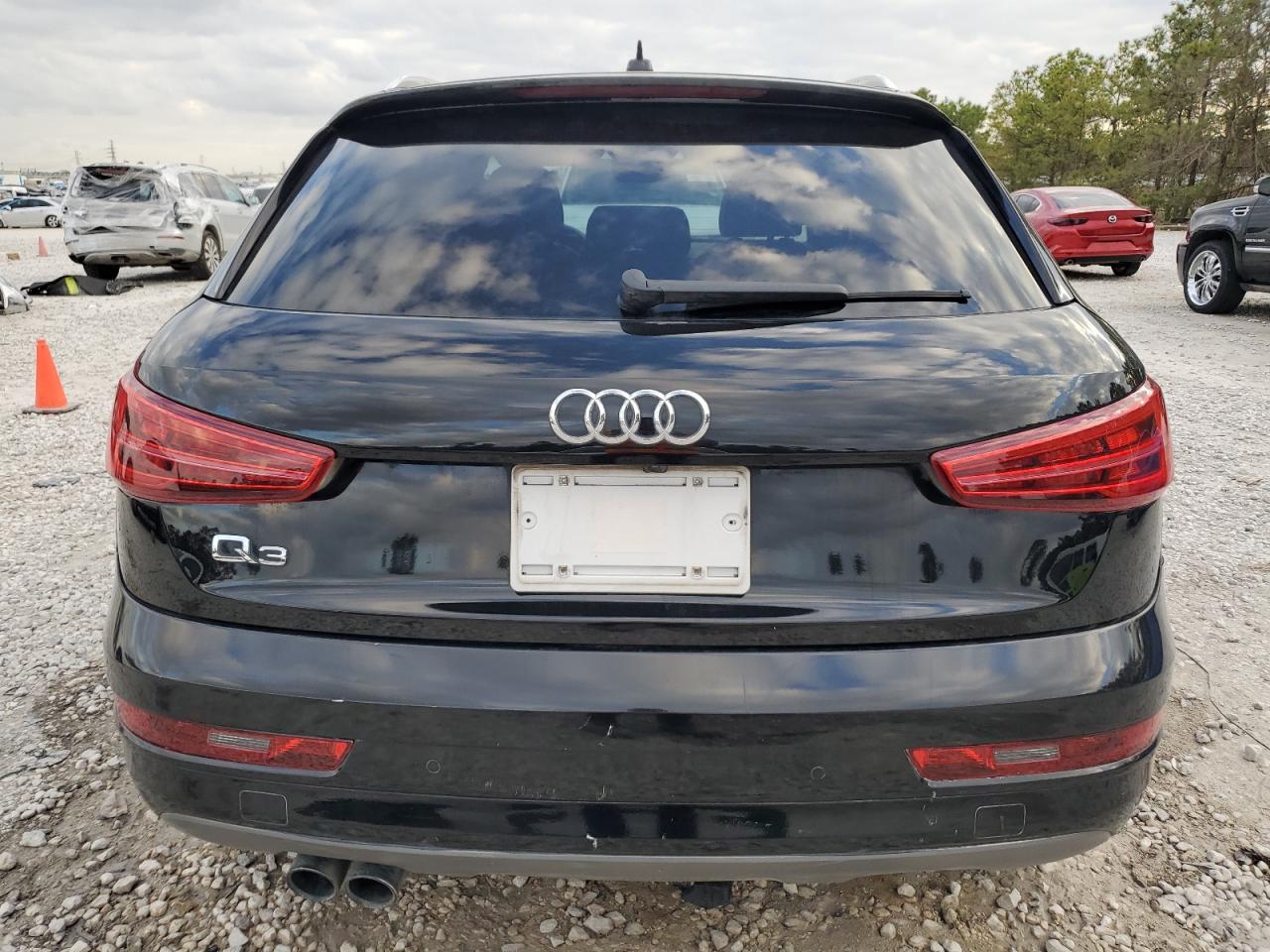 2018 Audi Q3 Premium VIN: WA1BCCFS5JR013554 Lot: 44458725