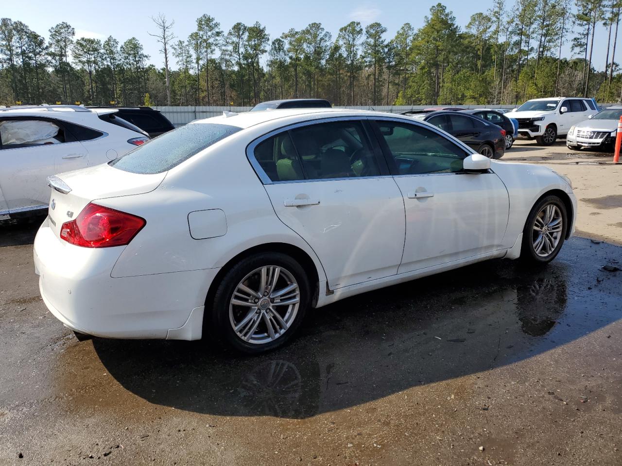 2013 Infiniti G37 Base VIN: JN1CV6AP1DM718316 Lot: 43644875