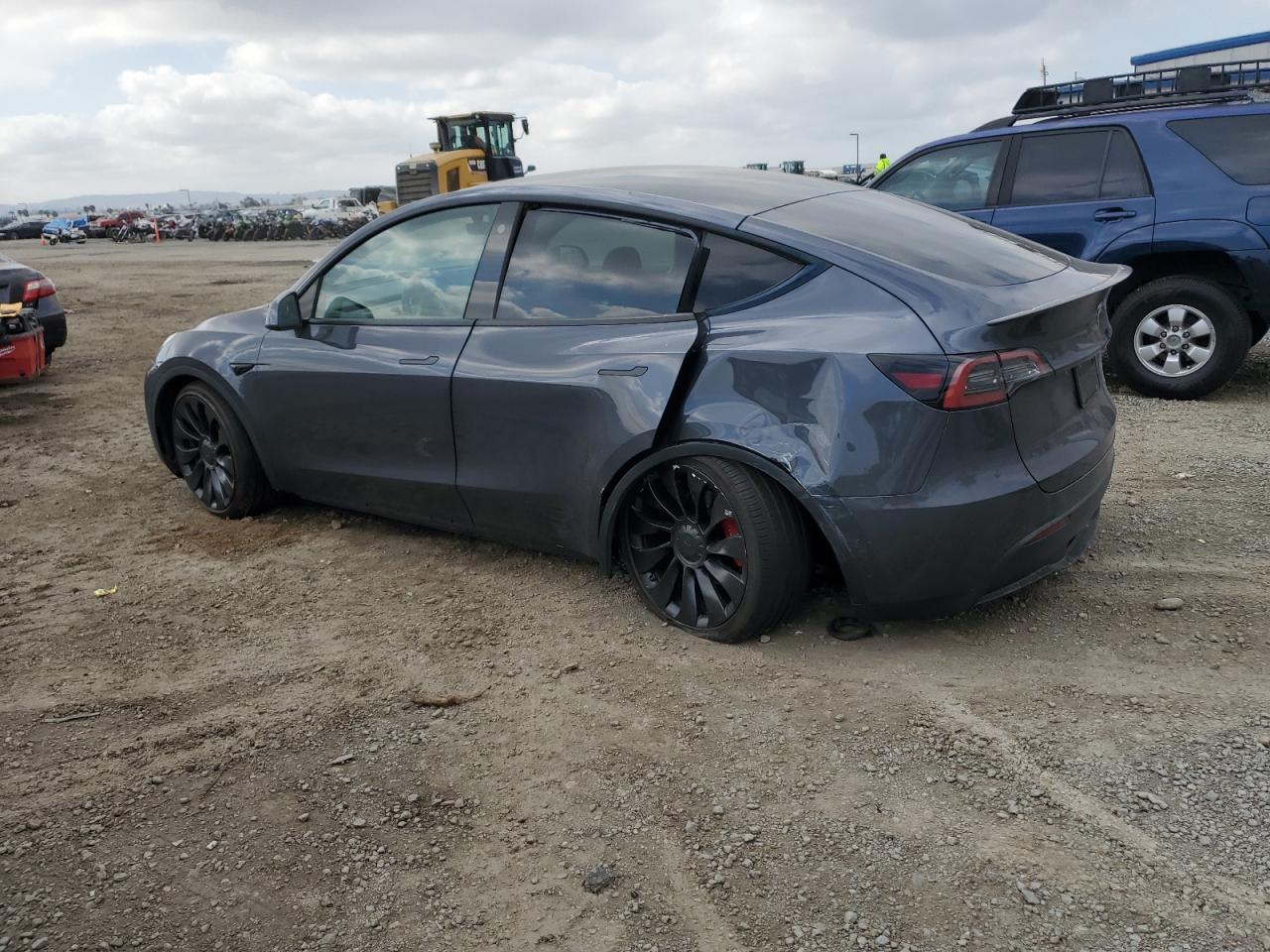 2022 Tesla Model Y VIN: 7SAYGDEF3NF390798 Lot: 43603505