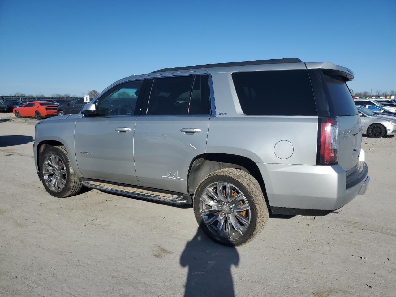 2018 GMC Yukon Slt VIN: 1GKS2BKC7JR351480 Lot: 46805305