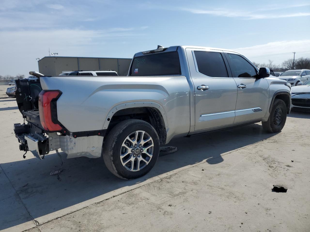 2024 Toyota Tundra Crewmax Platinum VIN: 5TFMC5EC4RX004405 Lot: 44251005