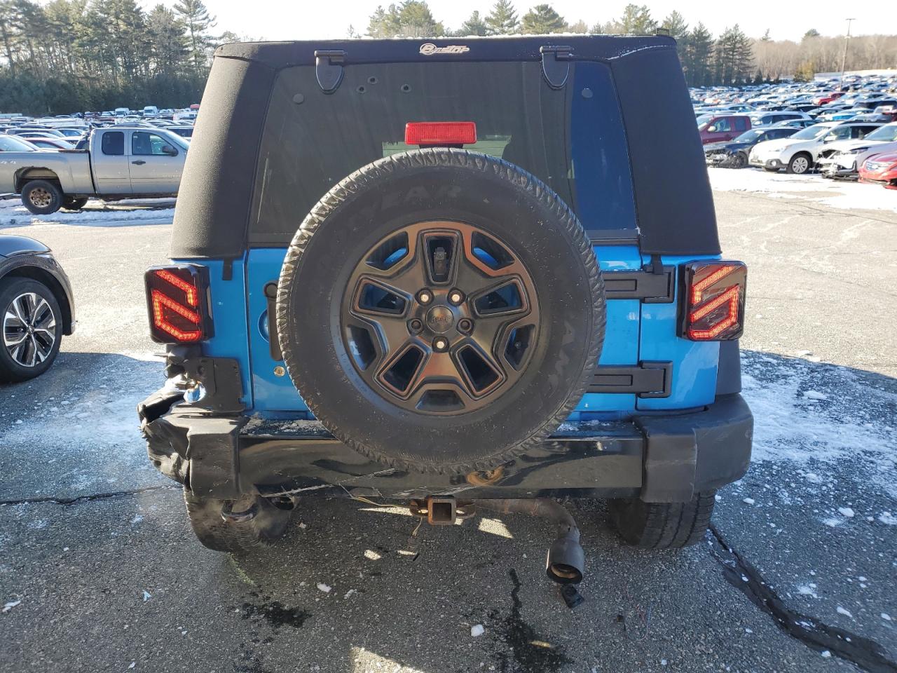 2015 Jeep Wrangler Unlimited Sport VIN: 1C4BJWDG0FL543369 Lot: 45925995