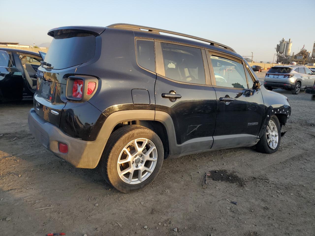 2019 Jeep Renegade Latitude VIN: ZACNJABB0KPK61792 Lot: 43483065