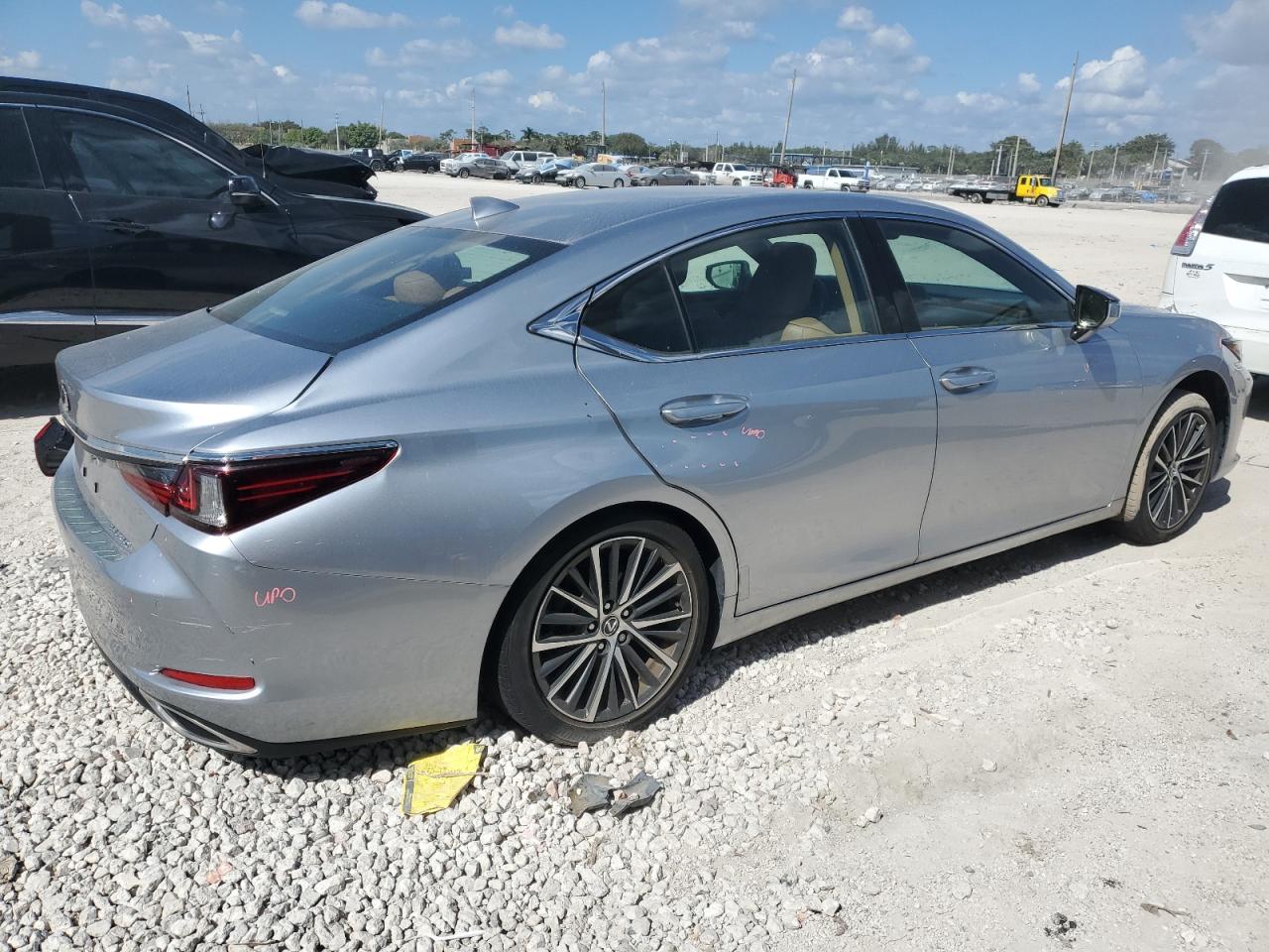 2022 Lexus Es 350 Base VIN: 58ADZ1B10NU118640 Lot: 44755425