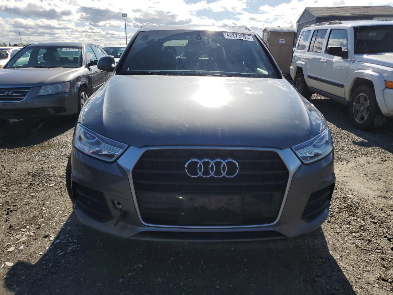 WA1BCCFS8HR016507 2017 Audi Q3 Premium