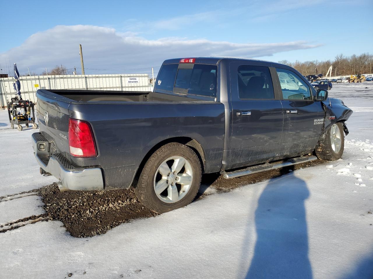 2015 Ram 1500 Slt VIN: 3C6RR7LT2FG641609 Lot: 44558995