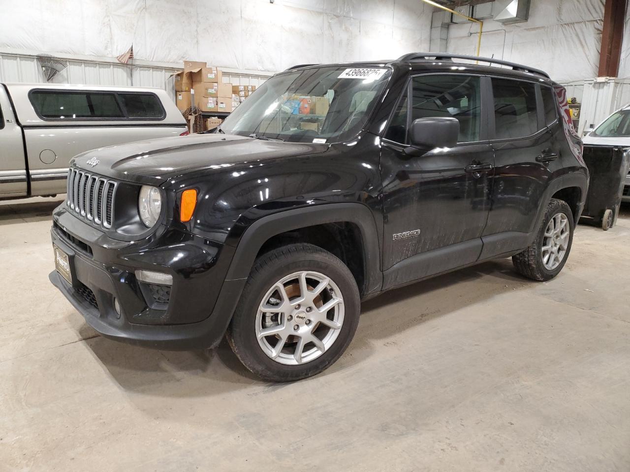 2022 Jeep Renegade Latitude VIN: ZACNJDB14NPN53782 Lot: 43966825