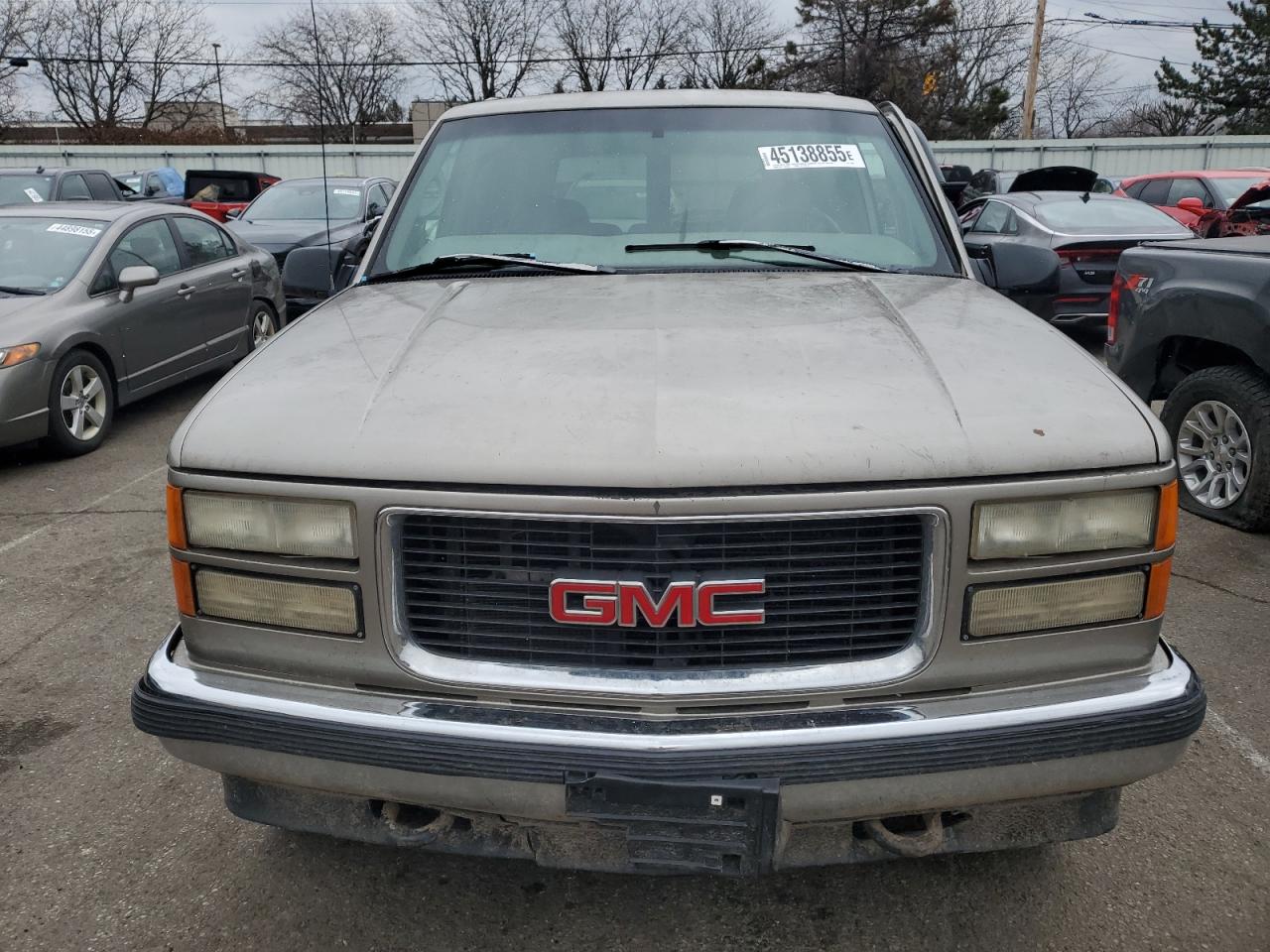 1998 GMC Yukon VIN: 1GKEK13R0WJ728697 Lot: 45138855